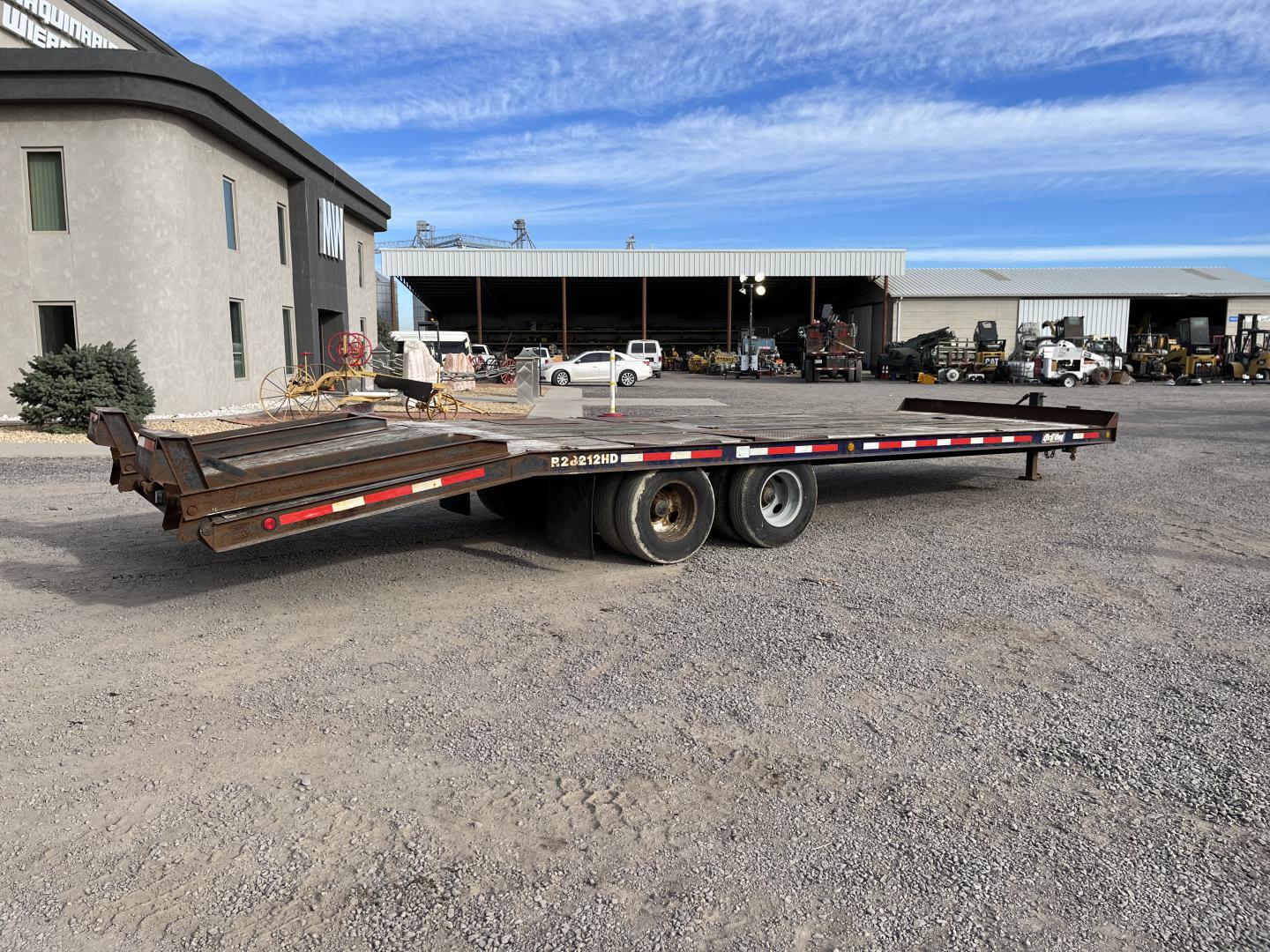 ./imagenes/INVOICE/2019/17215/REMOLQUE REDI HAUL R28212HD (3).JPG